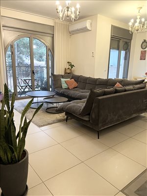 דירה למכירה 4 חדרים בירושלים גרשון אבנר 