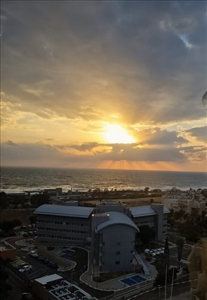 דירה למכירה 3 חדרים בחיפה רבי יהודה הנשיא 