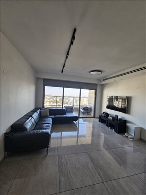 מיני פנטהאוז למכירה 5 חדרים ביבנה המפרש 