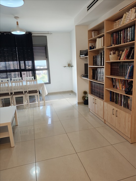 תמונה 2 ,דירה 4 חדרים למכירה באלעד, שמעיה, ערלא צויין שם שכונה