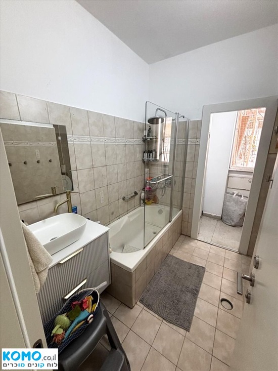 תמונה 4 ,דירה 4 חדרים למכירה בחולון, קרן היסוד, קרית שרת