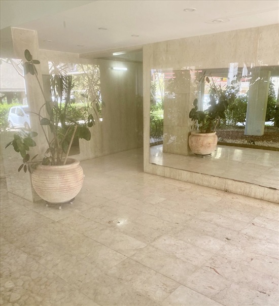 תמונה 3 ,דירה 4 חדרים למכירה בתל אביב יפו, זבוטינסקי, אזור ככר המדינה