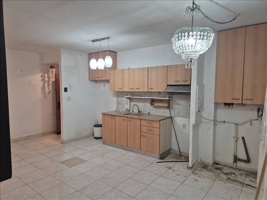 תמונה 3 ,דירה 3 חדרים למכירה באשדוד, ארלוזורוב, סיטי