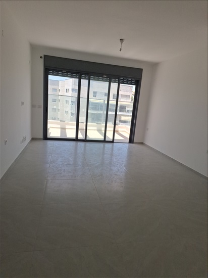 תמונה 2 ,מיני פנטהאוז 4 חדרים למכירה בנס ציונה , האמהות , סביוני נצר סירני