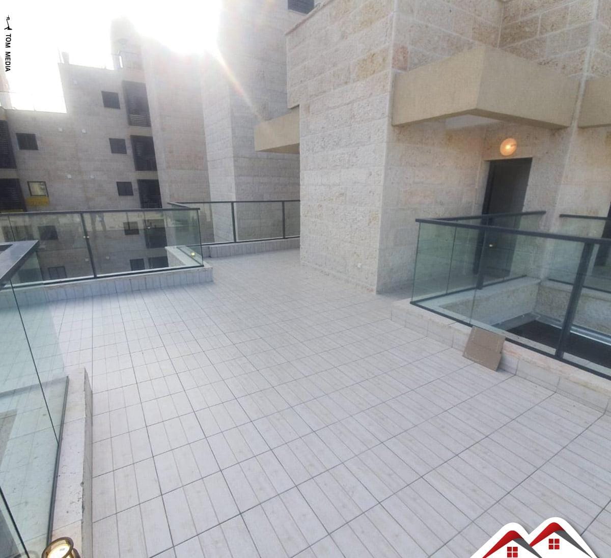 תמונה 4, דופלקס 4.5 חדרים למכירה בקרית מלאכי, שמעון פרס 11, המחנה