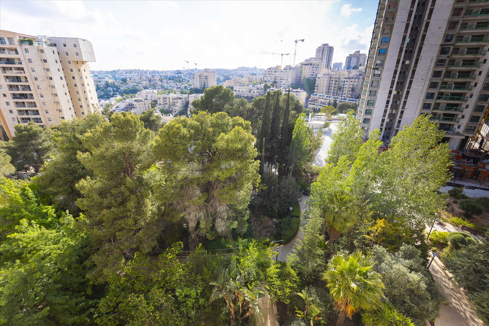 תמונה 4, דירה 4 חדרים למכירה בירושלים, אברהם פררה, הולילנד
