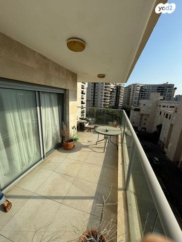 תמונה 3 ,דירה 4 חדרים למכירה בתל אביב, לוי אשכול, רמת אביב נחדשה
