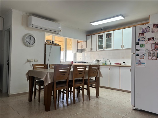 תמונה 4 ,דירה 3 חדרים למכירה באור עקיבא, הרצל, קנדי