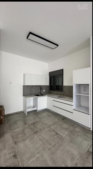 דירת גן למכירה 4 חדרים בקרית גת נחל דליות  נחל דליות  