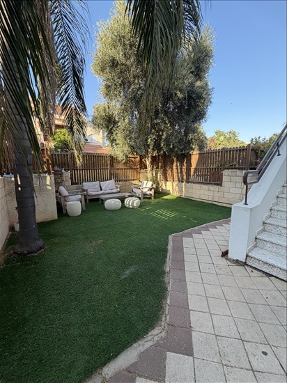 תמונה 2 ,דירת גן 4.5 חדרים למכירה במזכרת בתיה, חרוב , נאות יצחק רבין 