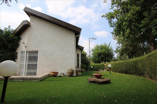 תמונה 1, בית פרטי 7 חדרים, www.yokra-estate.co.il  קרית דוד רמז רעננה