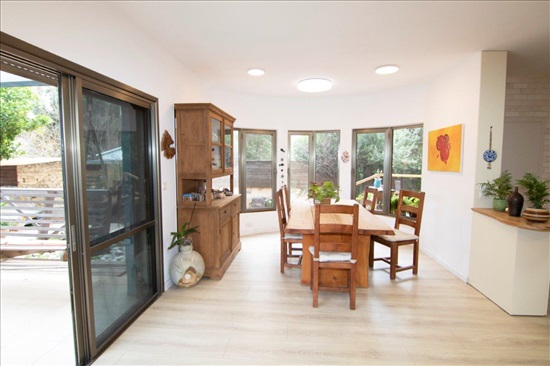 תמונה 8 ,בית פרטי 9 חדרים, www.yokra-estate.co.il עין הים חדרה