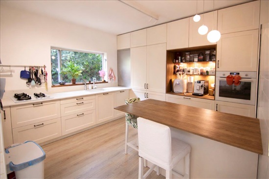 תמונה 11 ,בית פרטי 9 חדרים, www.yokra-estate.co.il עין הים חדרה