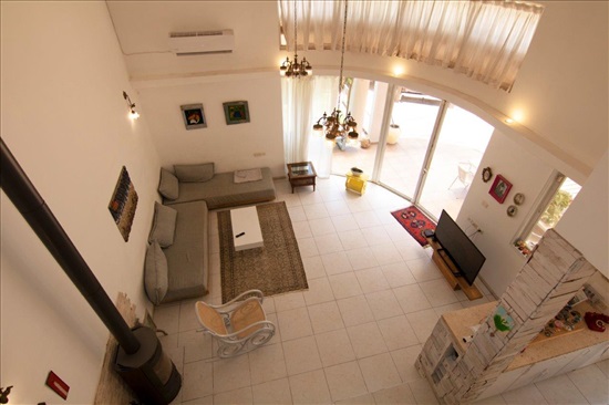 תמונה 4, וילה 8 חדרים, https://www.yokra-estate.co.il/ וילה עם יחידת דיור הדר עם