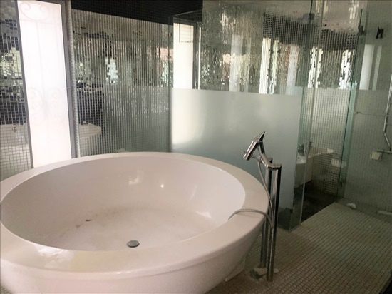 תמונה 7 ,וילה 7 חדרים, www.yokra-estate.co.il סביון סביון