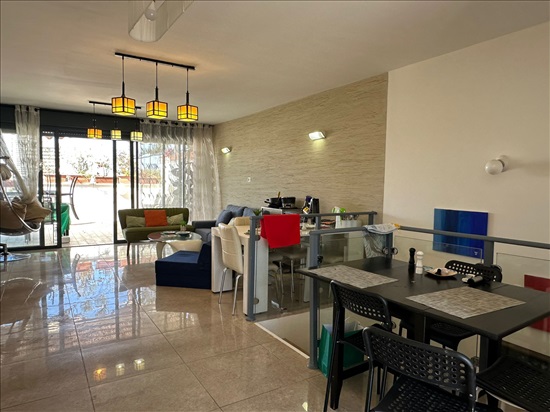 תמונה 2 ,דירה 4 חדרים מרכז בעלי מלאכה לב העיר תל אביב יפו