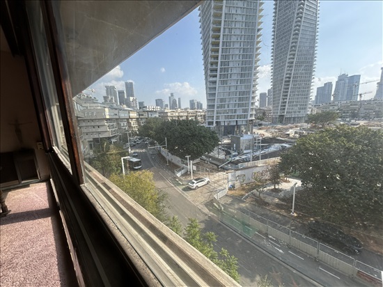תמונה 3 ,דירה 5 חדרים, ה' באייר אזור ככר המדינה תל אביב יפו