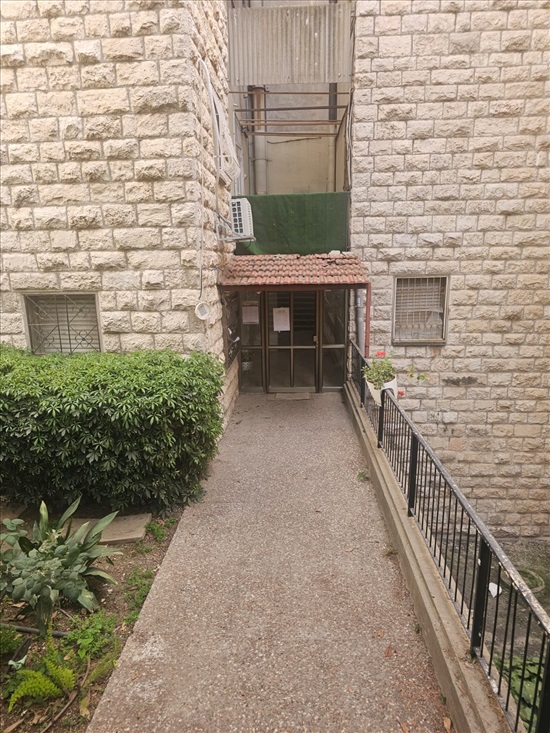 תמונה 12 ,דירה 3 חדרים, מבוא גולי קניה הגבעה הצרפתית ירושלים