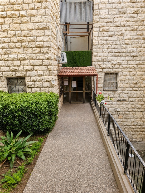 תמונה 4 ,דירה 3 חדרים, מבוא גולי קניה הגבעה הצרפתית ירושלים