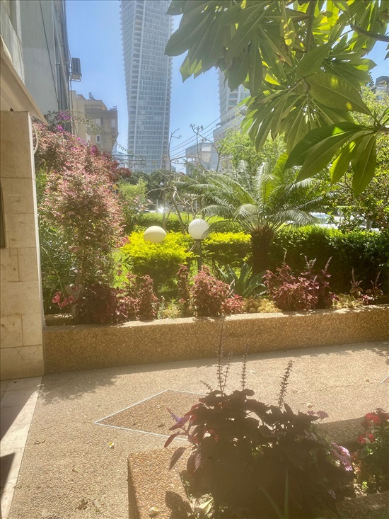 תמונה 2 ,דירה 4 חדרים, ה' באייר אזור ככר המדינה תל אביב יפו