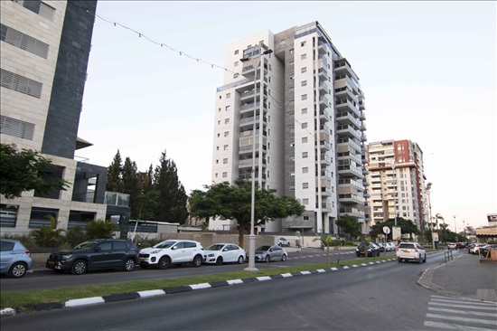 תמונה 3 ,דירה 5 חדרים, דרך העצמאות מרכז העיר יהוד מונוסון