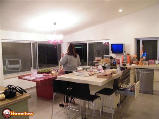 בית פרטי להשכרה לנופש ותקופות קצרות 6 חדרים בכוכב יאיר דיה