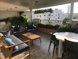 דירת גג להשכרה לנופש ותקופות קצרות 4.5 חדרים בתל אביב ויסוצקי 