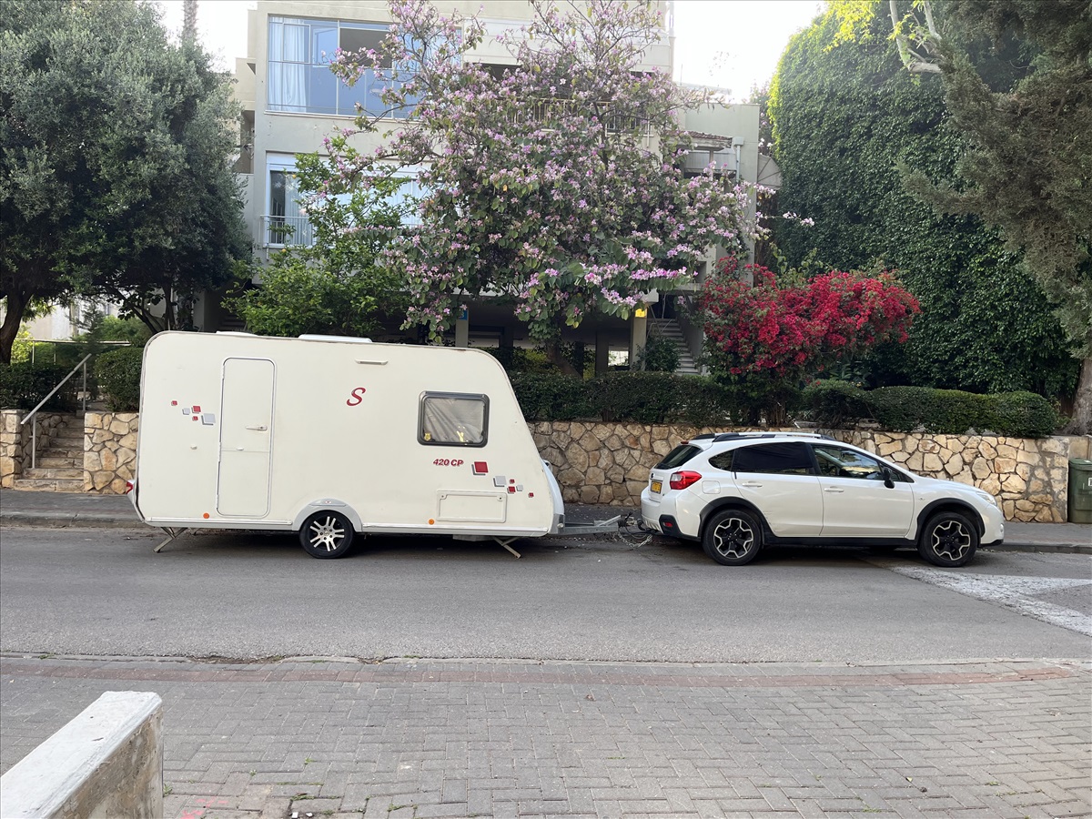 תמונה 1, קראוון  Strerckeman  | גרורים ונתמכים | כללי