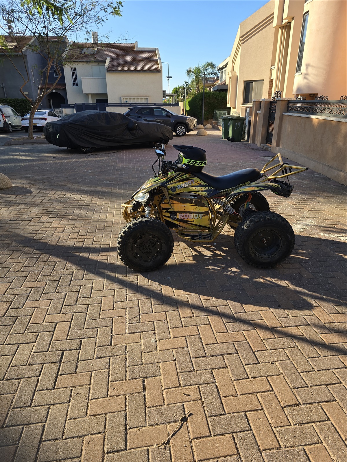 תמונה 1 ,רובוט ריידר טרקטורונים אחר