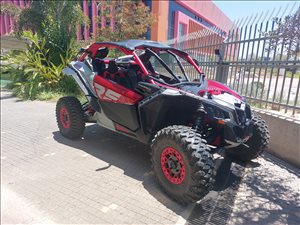 טרקטורונים בומברדיר/ קאן אם MAVERICK X3 