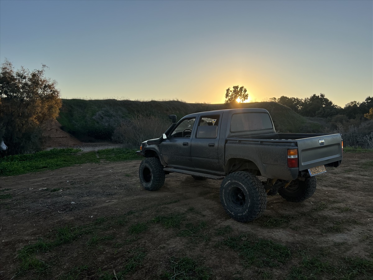 תמונה 1, טויוטה היילקס 4X4
 יד 7 1995 | 1000 קמ