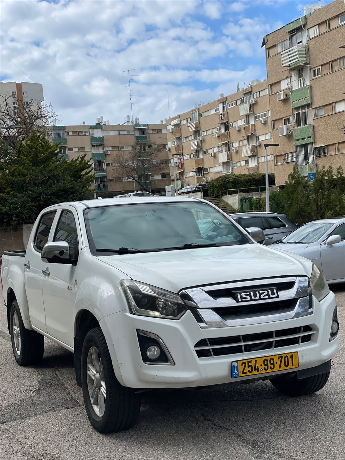 תמונה 1, איסוזו 4X4 DMAX יד 4 2018 | 250000 קמ