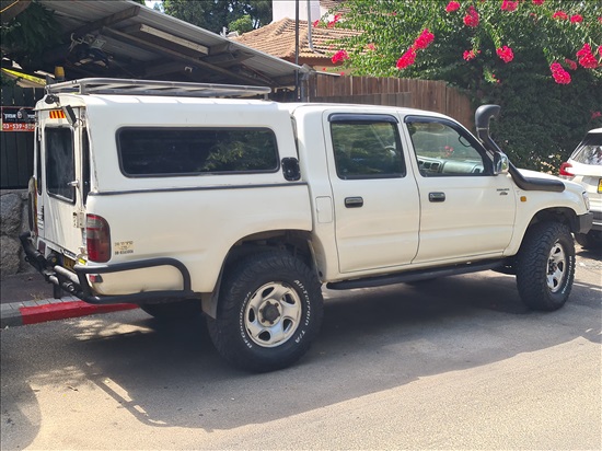 תמונה 3 ,טויוטה היילקס 4X4
 יד 6 2004 550000 ק"מ