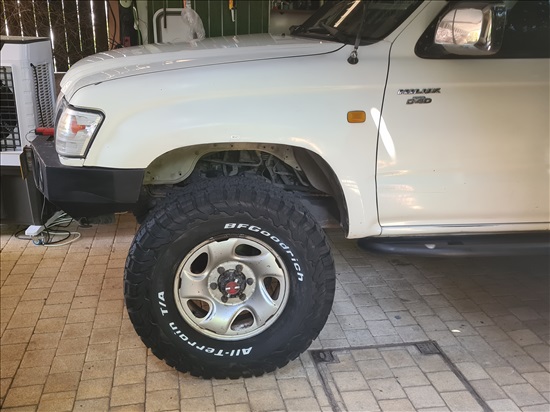 תמונה 6 ,טויוטה היילקס 4X4
 יד 6 2004 550000 ק"מ