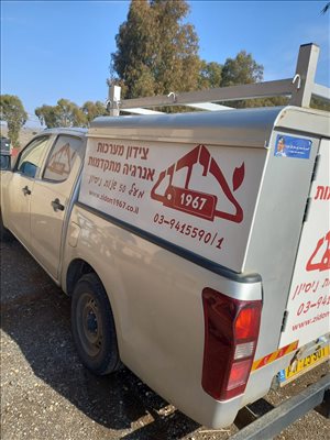 איסוזו 2X4 DMAX
 2019 יד  1 