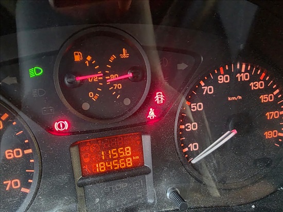 תמונה 3 ,סיטרואן ברלינגו דור 2 (2008-2019) יד 1 2015 184500 ק"מ