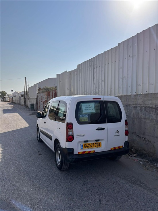 תמונה 2 ,סיטרואן ברלינגו דור 2 (2008-2019) יד 3 2019 229000 ק"מ