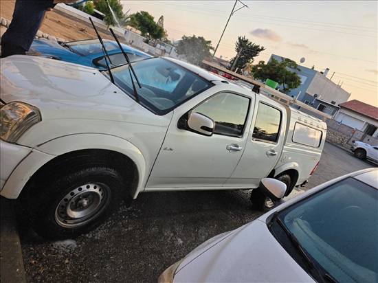 תמונה 2 ,איסוזו 2X4 DMAX
 יד 4 2007 340000 ק"מ