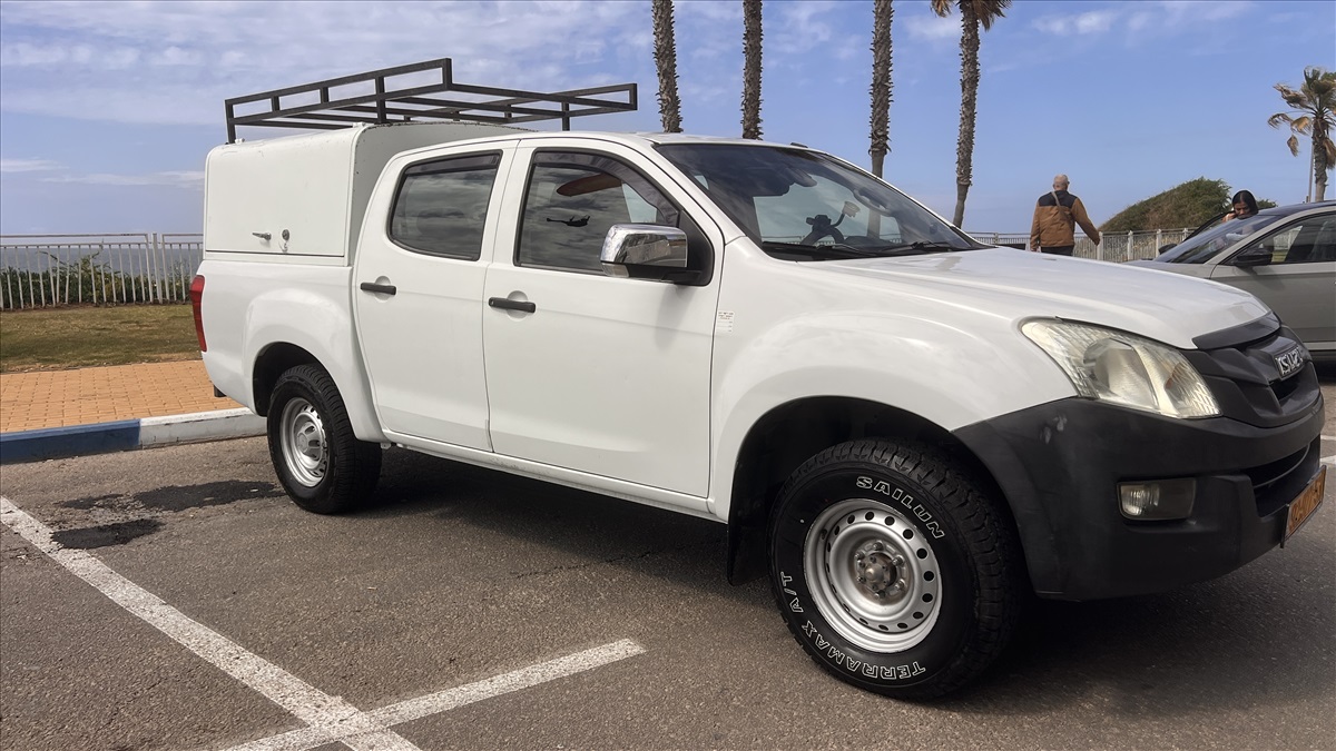 תמונה 1, איסוזו 4X4 DMAX יד 3 2014 | 318 קמ