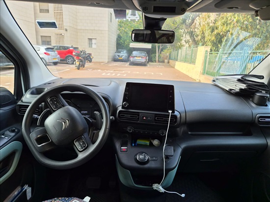 תמונה 4 ,סיטרואן ברלינגו דור 3 (מ-2018) יד 1 2021 95000 ק"מ