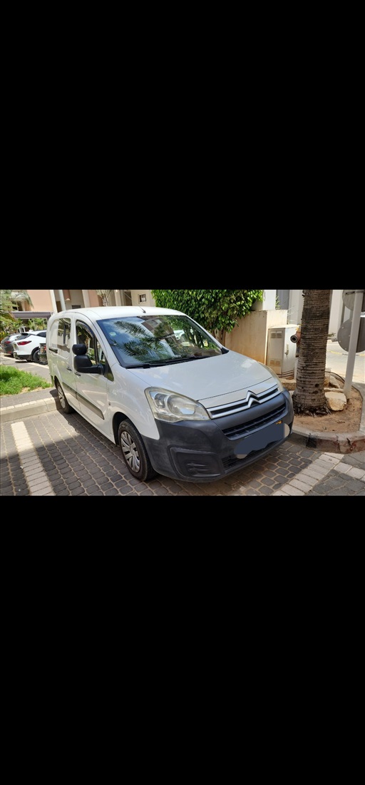 תמונה 1 ,סיטרואן ברלינגו דור 2 (2008-2019) יד 3 2017 168000 ק"מ