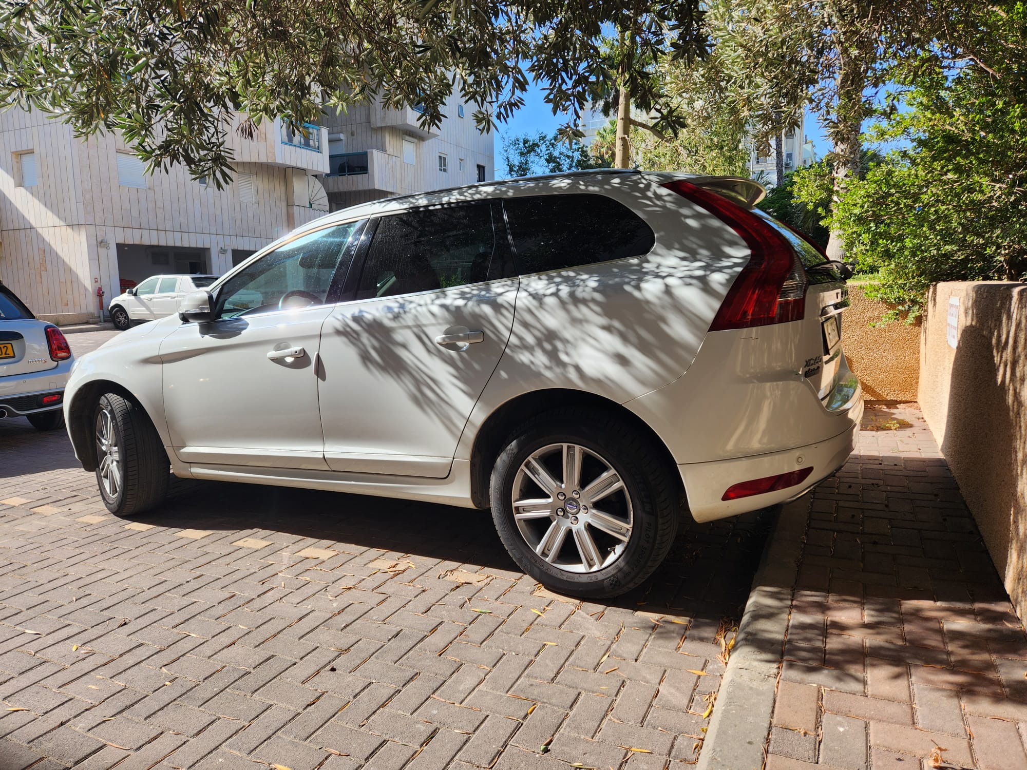תמונה 2 ,וולוו XC60 יד 1 2017 50000 ק"מ