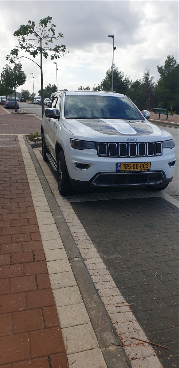 תמונה 1, גיפ / Jeep
 גרנד צ`רוקי לימיטד יד 1 2022 | 14000 קמ