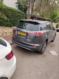 טויוטה RAV4 הייבריד 2018 יד 1 <br>      