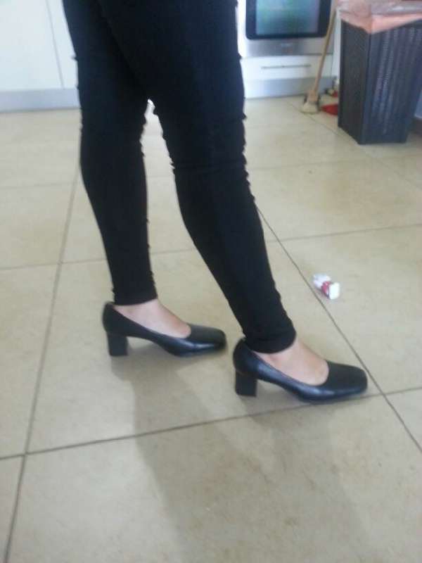 תמונה 2 ,נעלי סיר לנשים מעור למכירה בפתח תקווה סטוקים  כללי