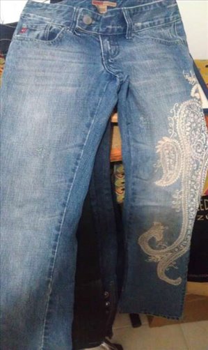 ביגוד ואביזרים ג'ינסים ומכנסיים 9 