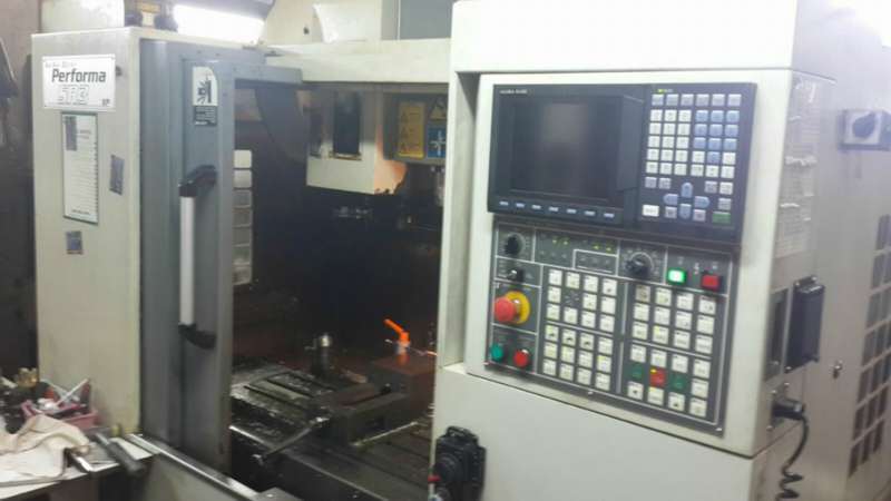 מכונת CNC 