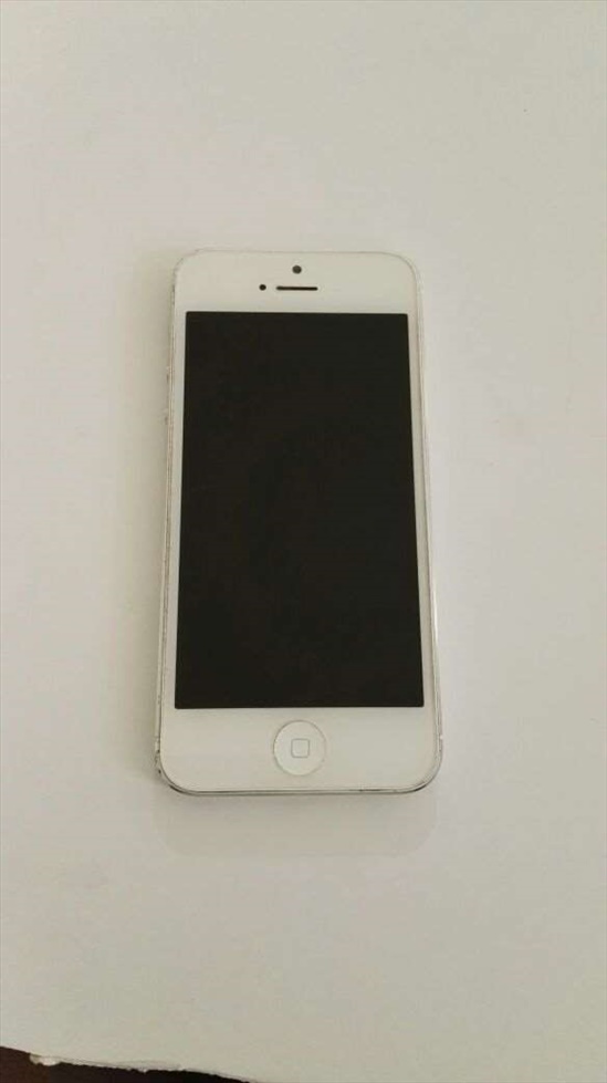 אייפון 5 לבן 16GB 