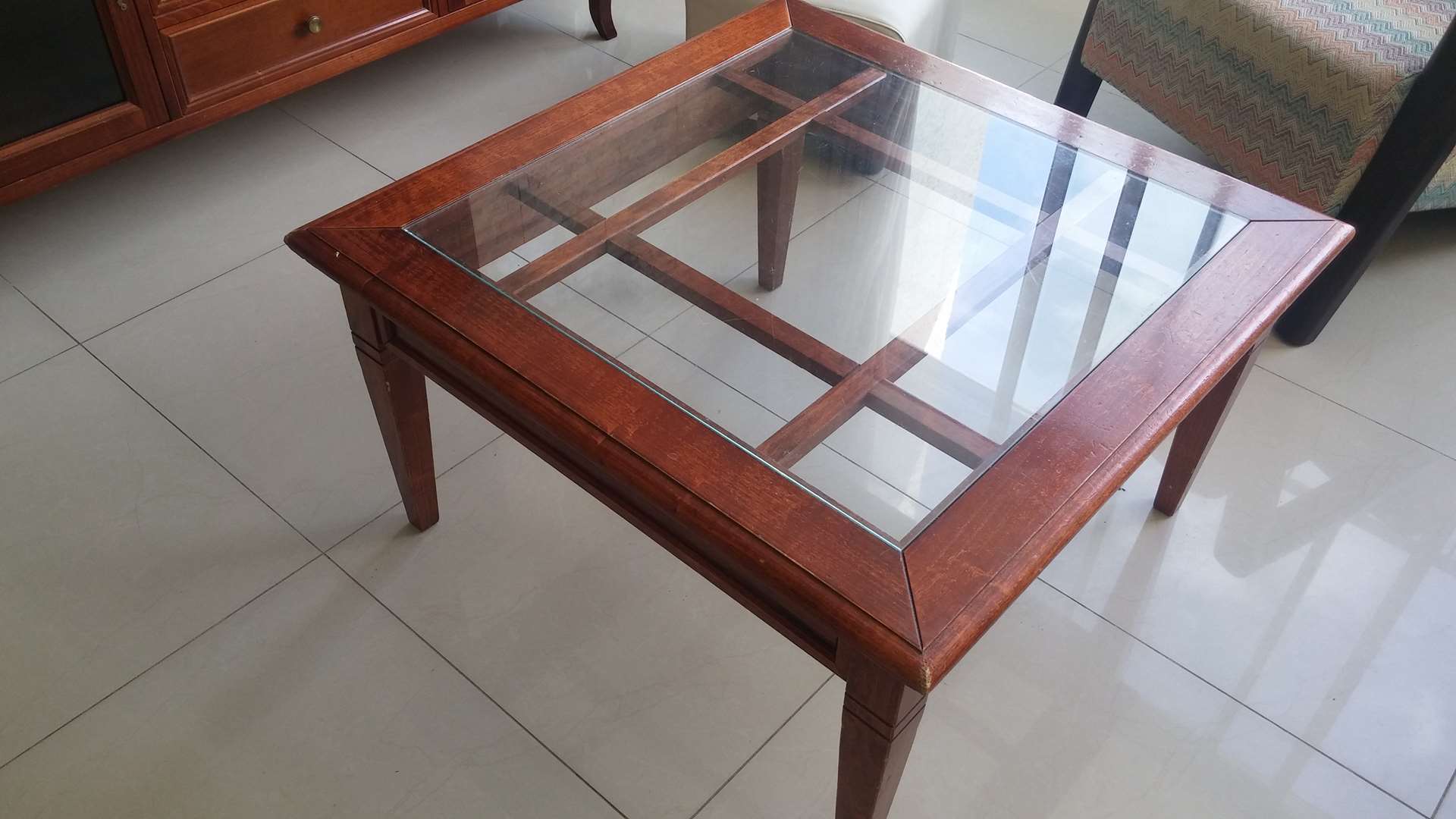 תמונה 1 ,שולחן סלון קלאסי למכירה בחולון ריהוט  ריהוט עתיק