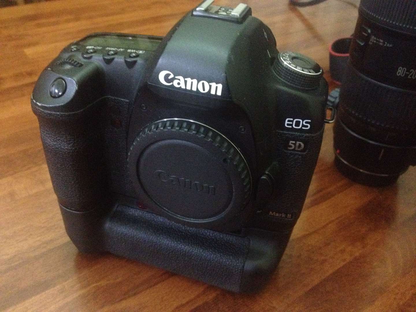 תמונה 3 , Canon 5D Mark II +BG E6 למכירה בנצרת עילית צילום  מצלמה רפלקס דיגיטלית
